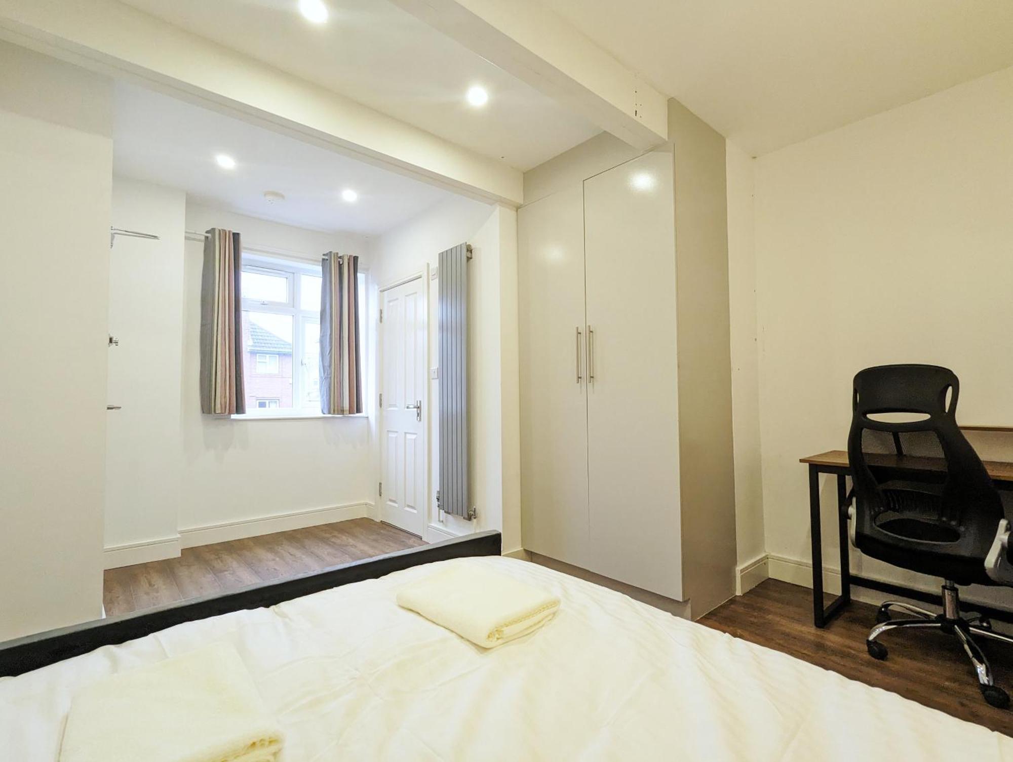 Rooms Near City Centre Private Bath Free Parking Йорк Экстерьер фото