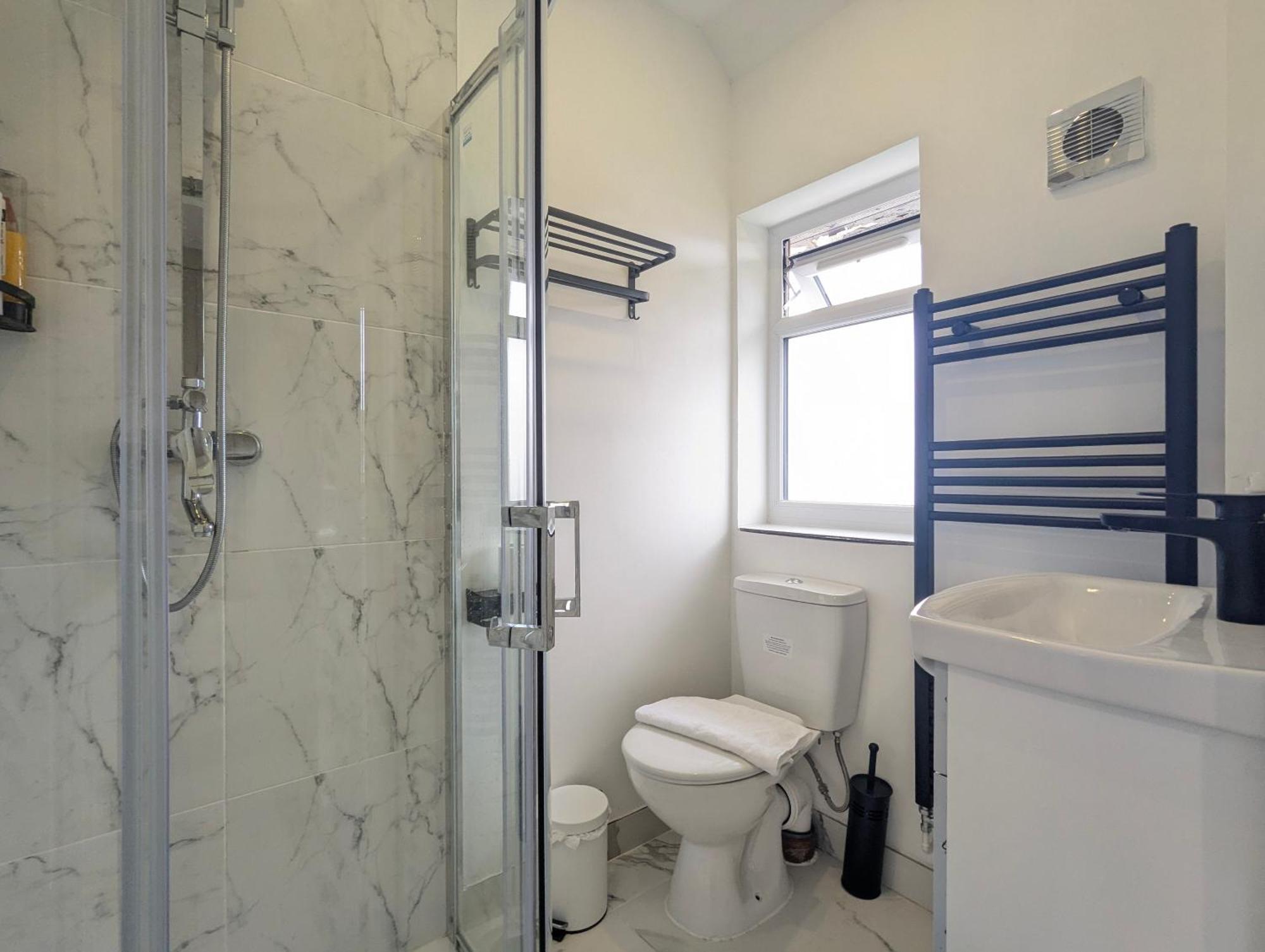 Rooms Near City Centre Private Bath Free Parking Йорк Экстерьер фото